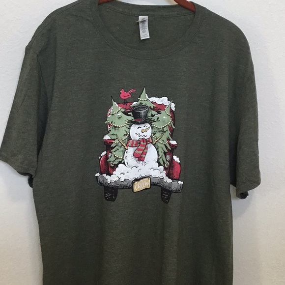 Christmas T-Shirt - Picture 1 of 4